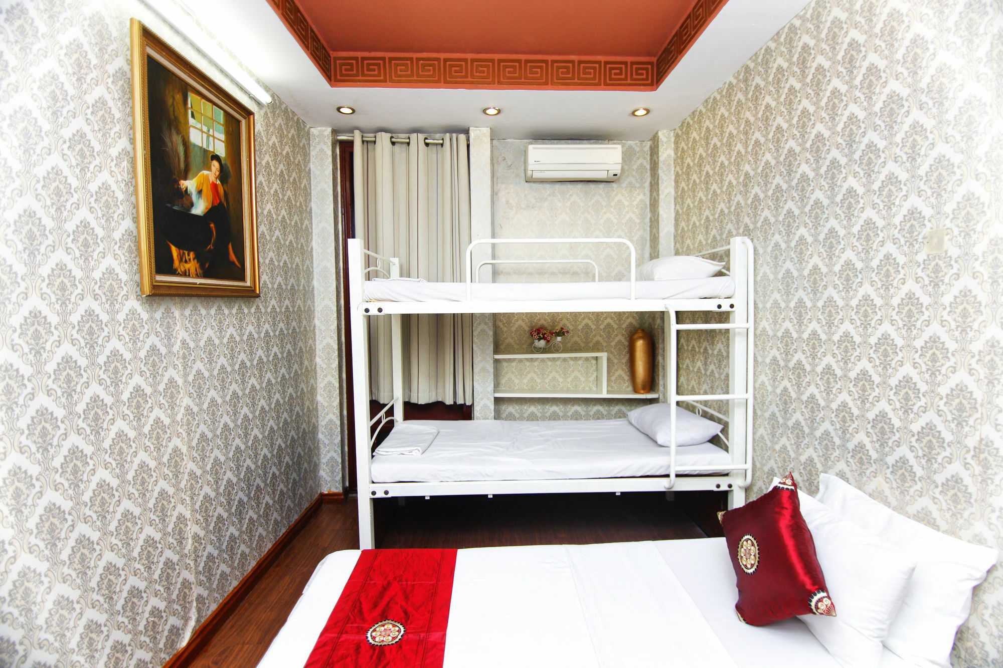 Trang Trang Luxury Hotel